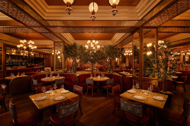 Dining Room (1) - Credit Michael Mundy