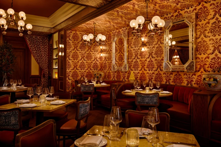 Dining Room (3) - credit Michael Mundy